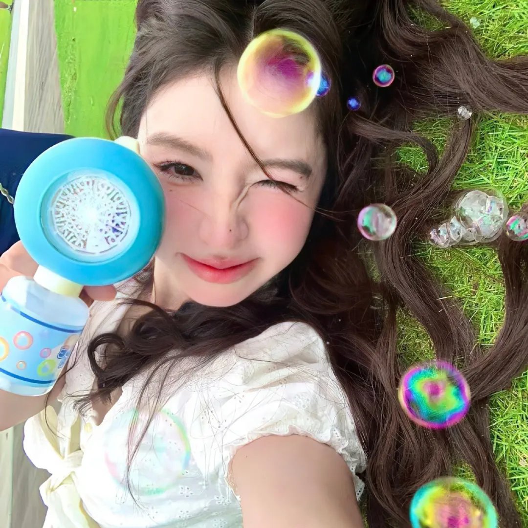 安能知我是情深